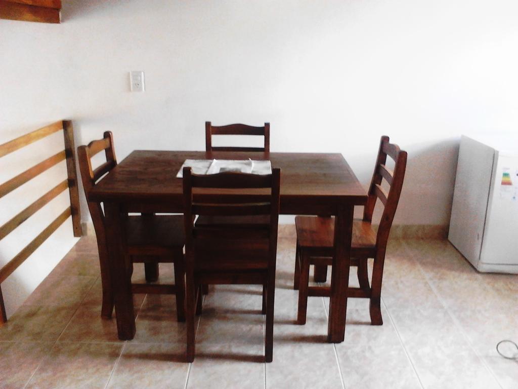 Departamentos Los Almendros Merlo Zimmer foto